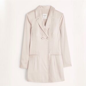Abercrombie & Fitch Cream Satin Blazer Dress Size M ✨